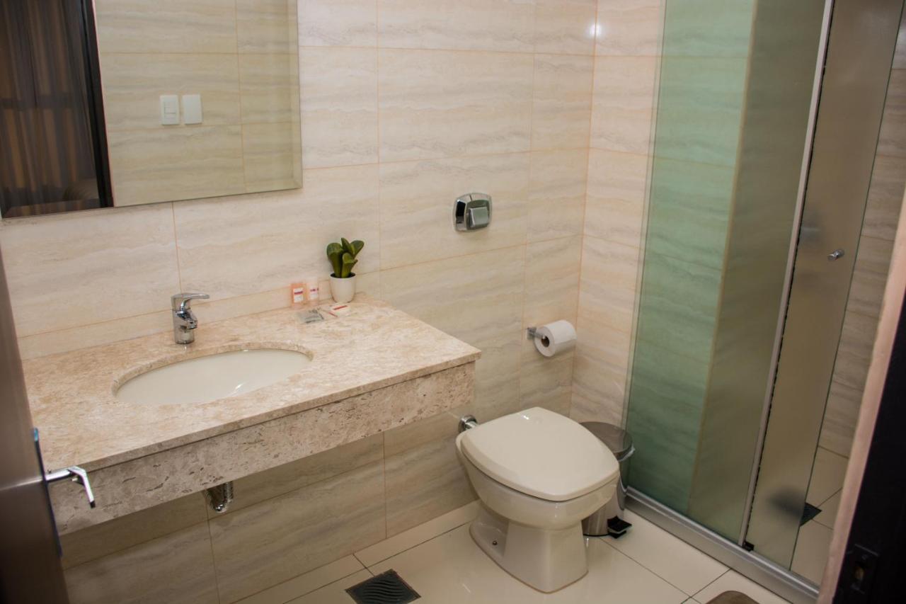 Serpyl Plaza Hotel Энкарнасьон Экстерьер фото